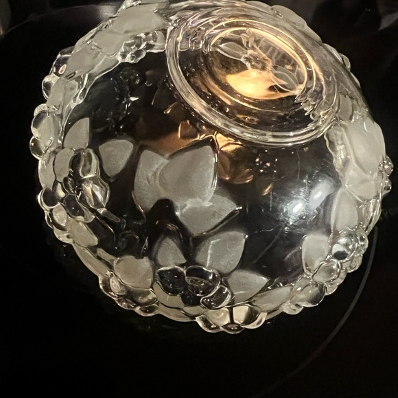 Set of 2 Vintage Mikasa Carmen Satin Crystal Bowls, Walther Glass Germany, 5” - Picture 4 of 7